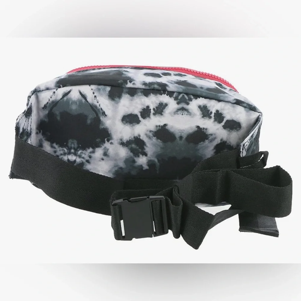 Fanny Pack Bag β PUMA - Picture 10 of 13